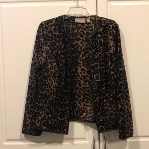 Chicos Women's gold and black leopard print jacket cardigan size 1 (small) EUC